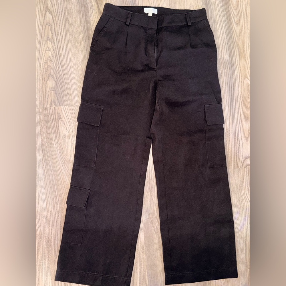 H&M womens black lightweight cargo pants